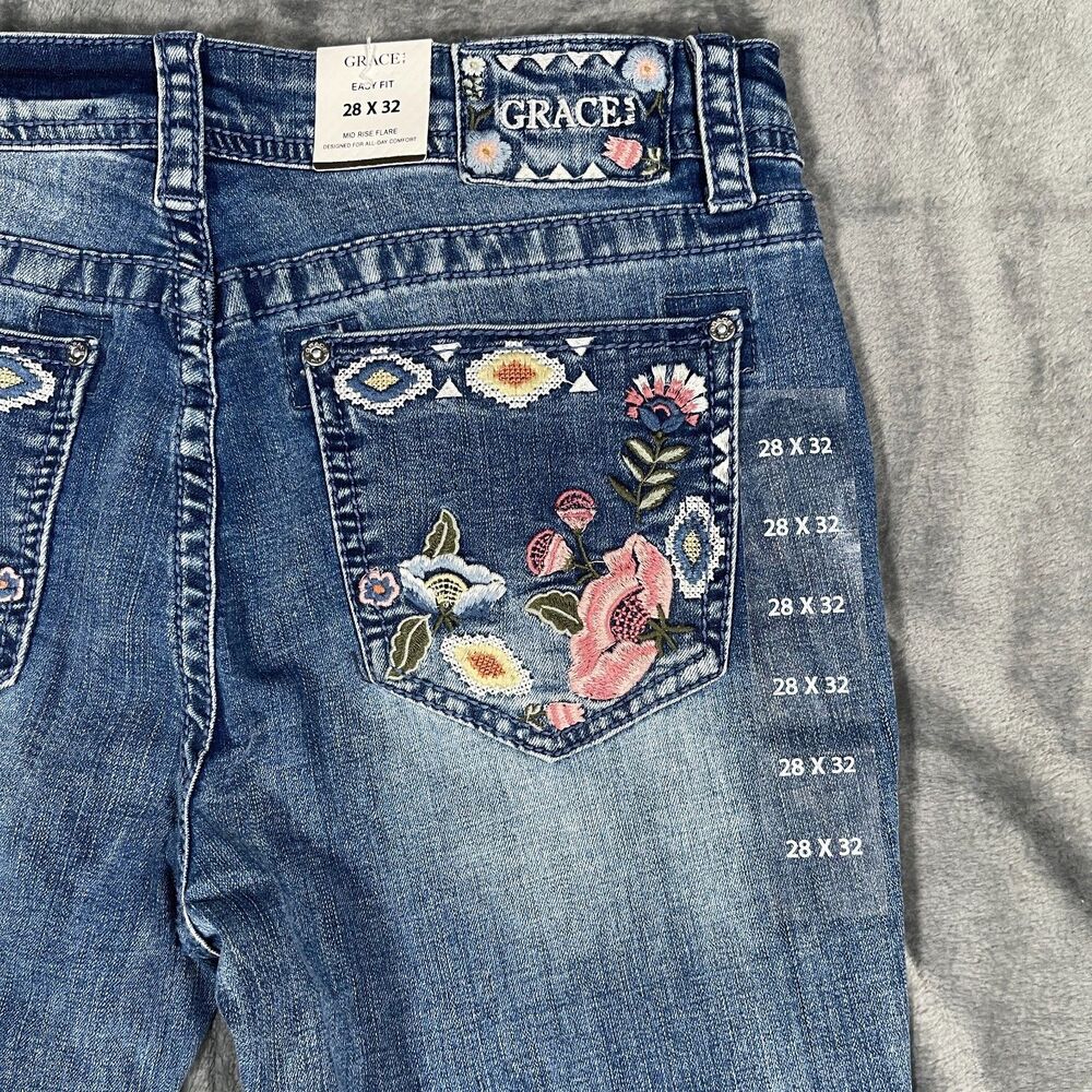 NEW Grace In LA Jeans Womens 28 X 32 Blue Medium Wash Floral Embroidered Flare - Picture 7 of 9